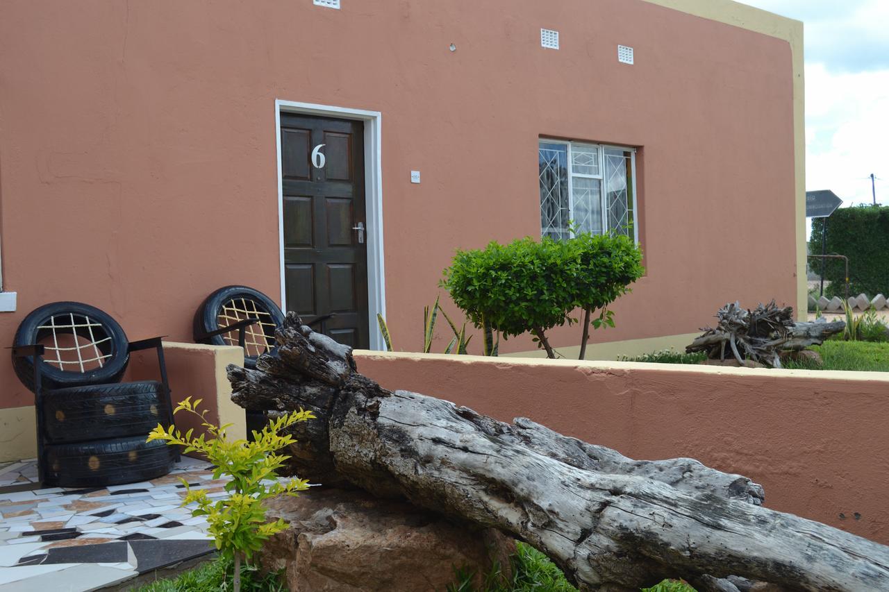 Seelo Guest Accommodation Letlhakane Luaran gambar